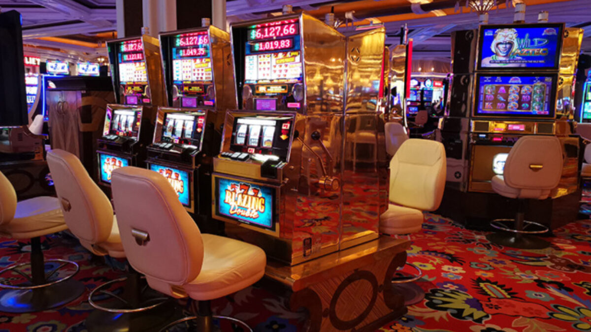 Gambler’s Guide: Navigating the Casino Slot Machine Galaxy